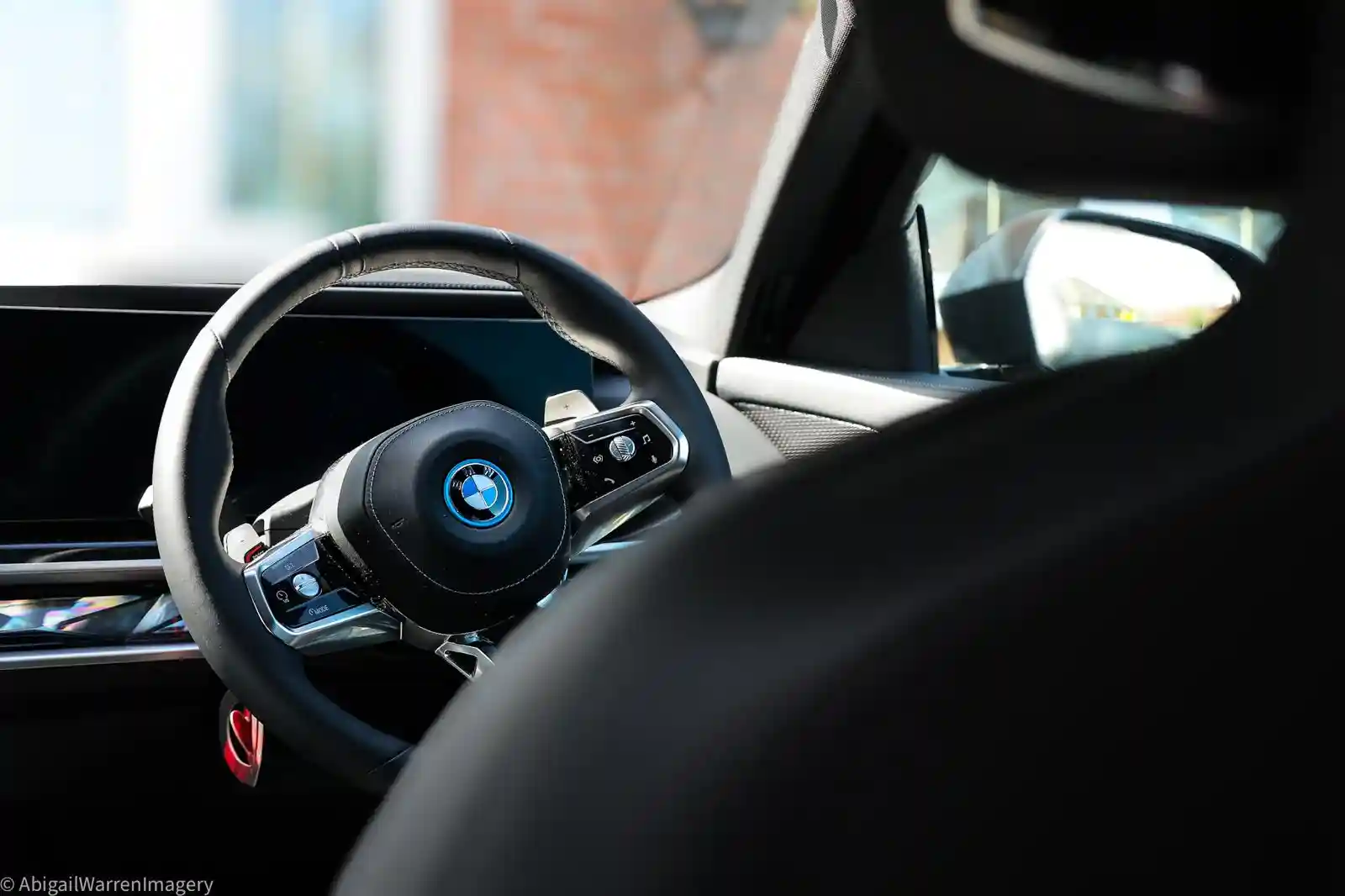 BMW 7 Series view 1